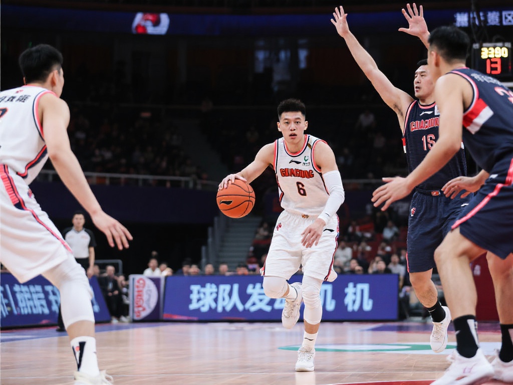 “太原理工大学勇夺西北冠军:8场累胜523分,场均净胜65分” 曾被赞誉为“球队发动机”的主力控卫王某某