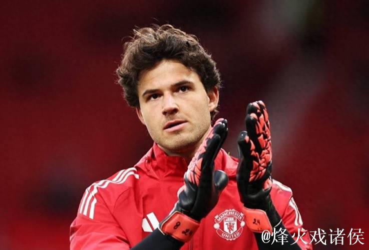 门将封神！曼联41年纪录惊险守护，全场99分钟两度救世